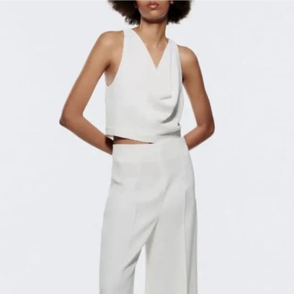 Zara White Draped V-Neck Sleeveless Top